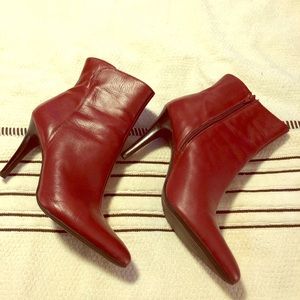 nine west red booties